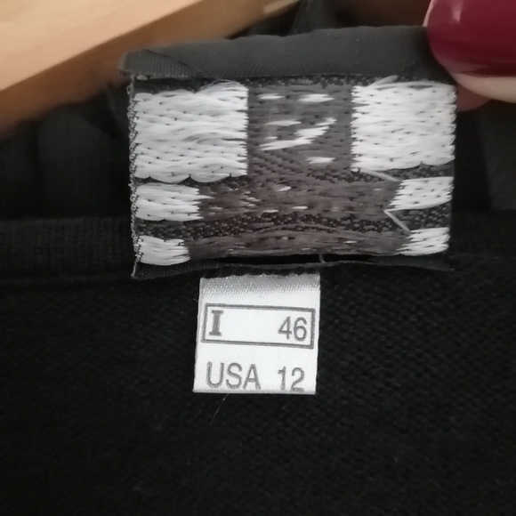 Roberta Scarpa Virgin Wool Cardigan with Silk Ruffle Trim Italian Luxury 12 (46) - Picture 11 of 16